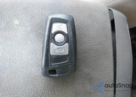 2014 BMW 328I z USA, uszkodzony, nr VIN WBA3A5C50EP602200